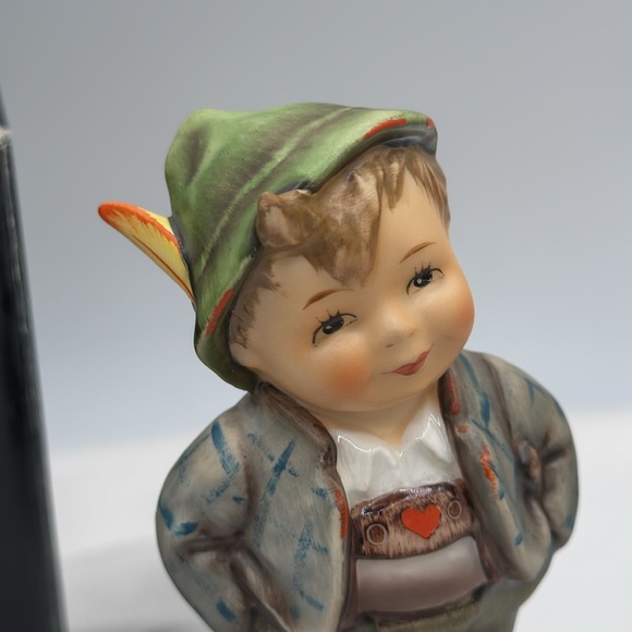M I Hummel Goebel Figurine "Hello World" Exclusive Edison - Picture 5 of 6